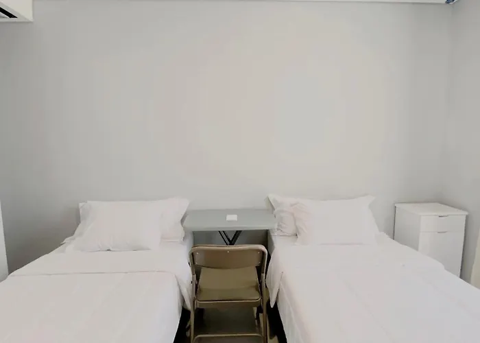 Mic Residence